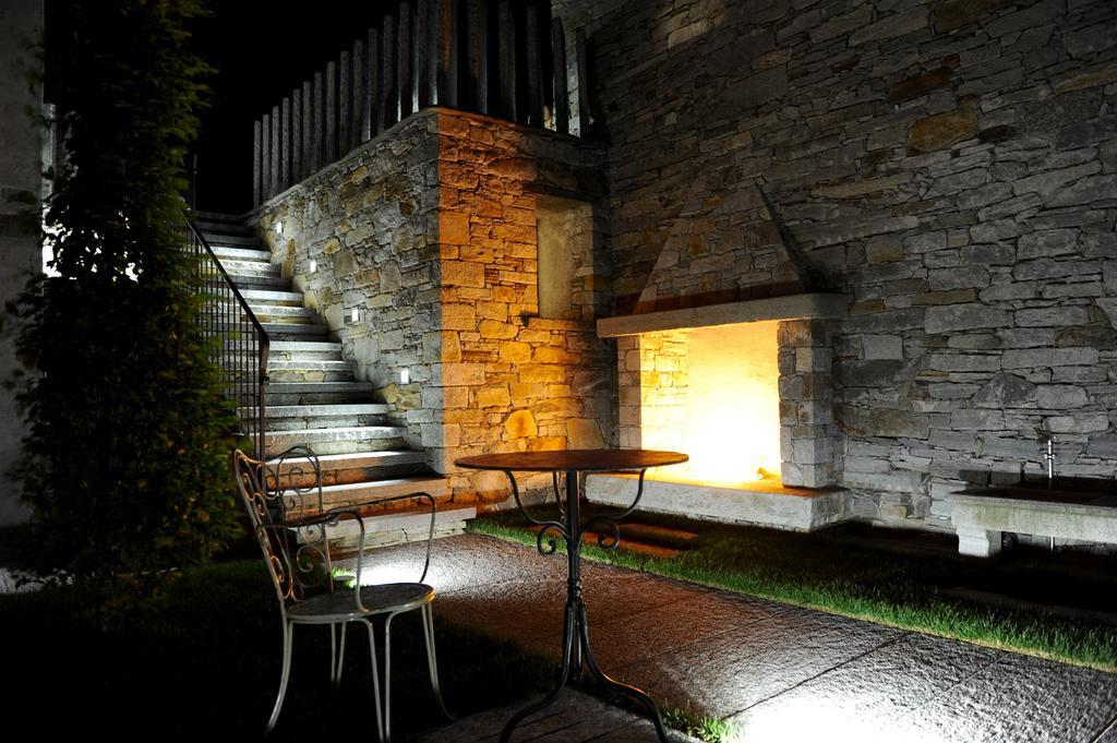 Myverzasca Resort Casa Rossa Brione  المظهر الخارجي الصورة